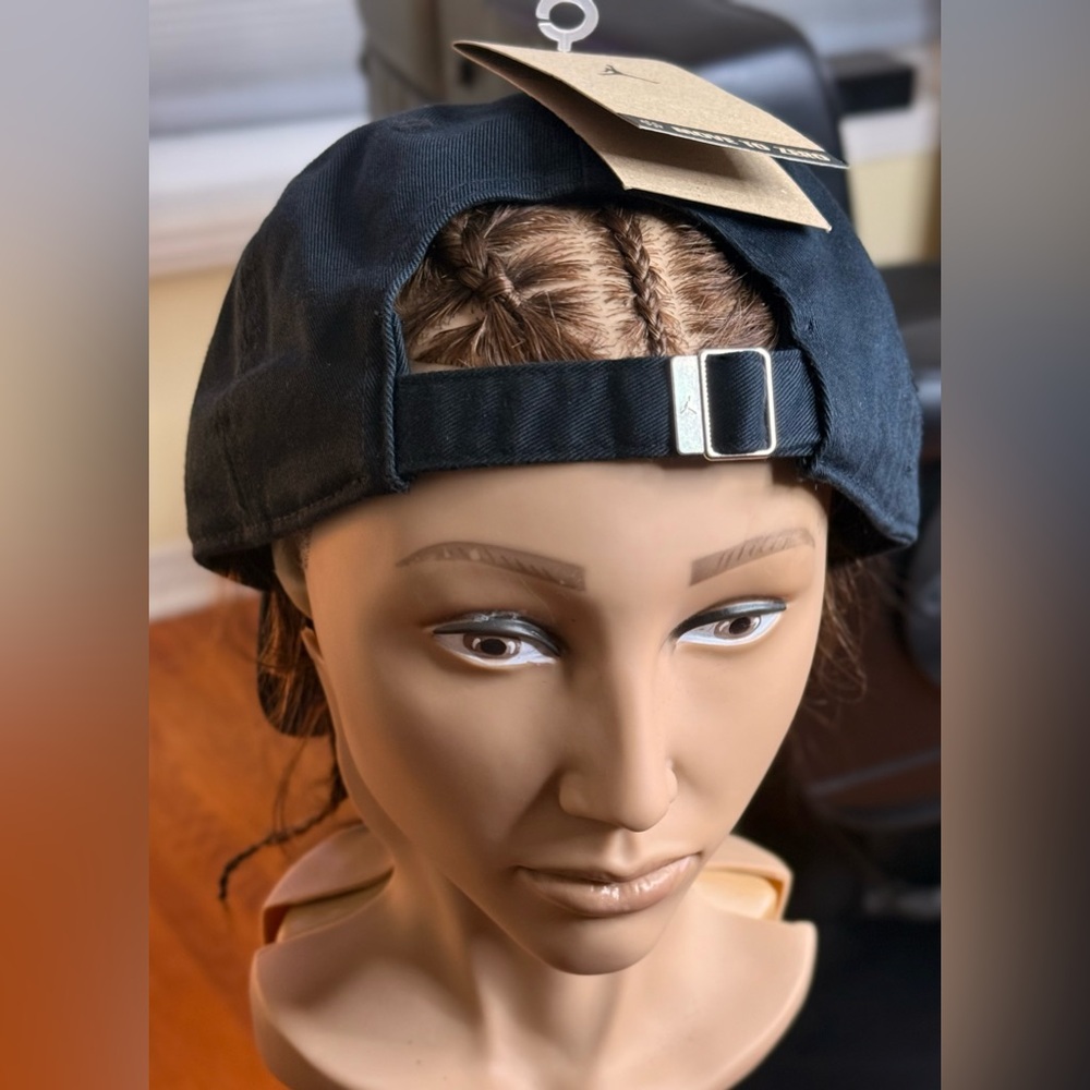 Gorgeous Jordan Flight Cap!!!
Adjustable - Picture 4 of 7